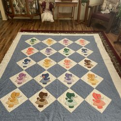 Quilt,Vintage “Sunbonnet Sue”(Incomplete) Hand Appliquéd/Quilted.80% Complete.