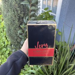 Carolina Herrera Good Girl Perfume 2.4oz