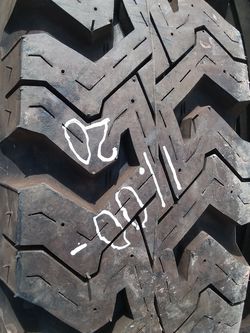 11.00-20 one good tire for sale