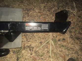 Brand New Heavy Duty Hitch CURT BRAND