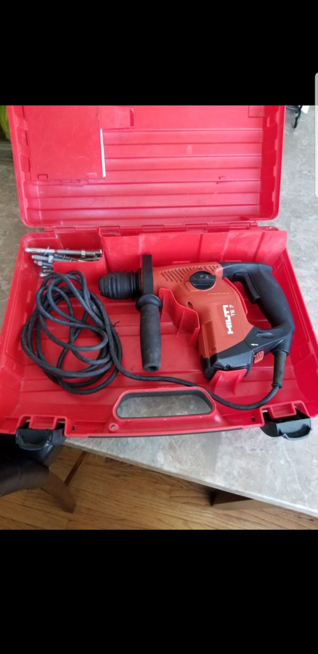 Hilti TE 7 rotary hammer drill