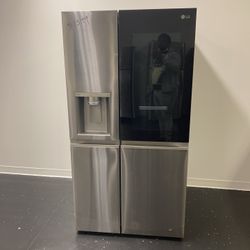 LG Side-By-Side Refrigerator 