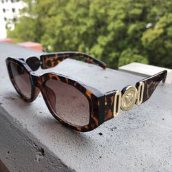 Versace ‘Biggie’ Medusa New Sunglasses