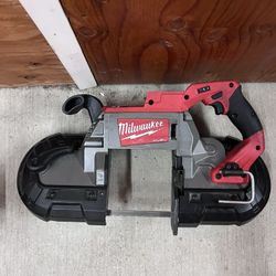 Milwaukee M18V Cordless Deep cut Bandsaw 