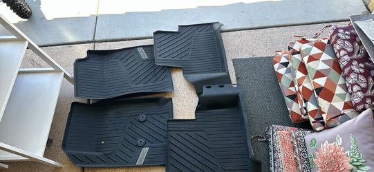 2022 GMC canyon car mats