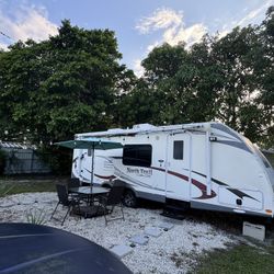 2012 North trail Heartland