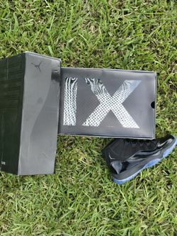 Jordan 11 Cap & Gown