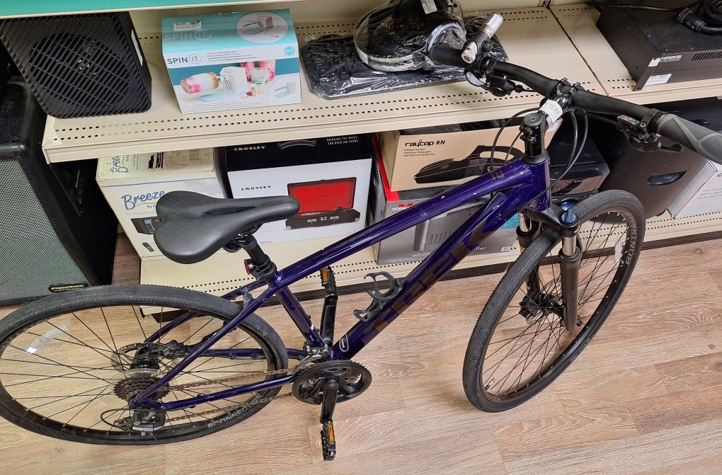 TREK DUAL SPORT 2 BICYCLE