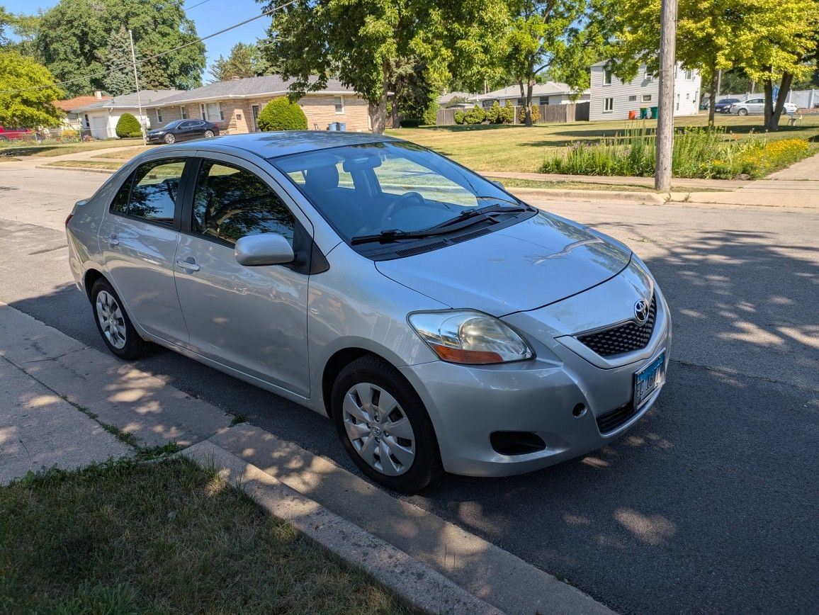 2010 Toyota Yaris