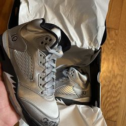 Jordan 5 ‘Wings’ Size 8Women