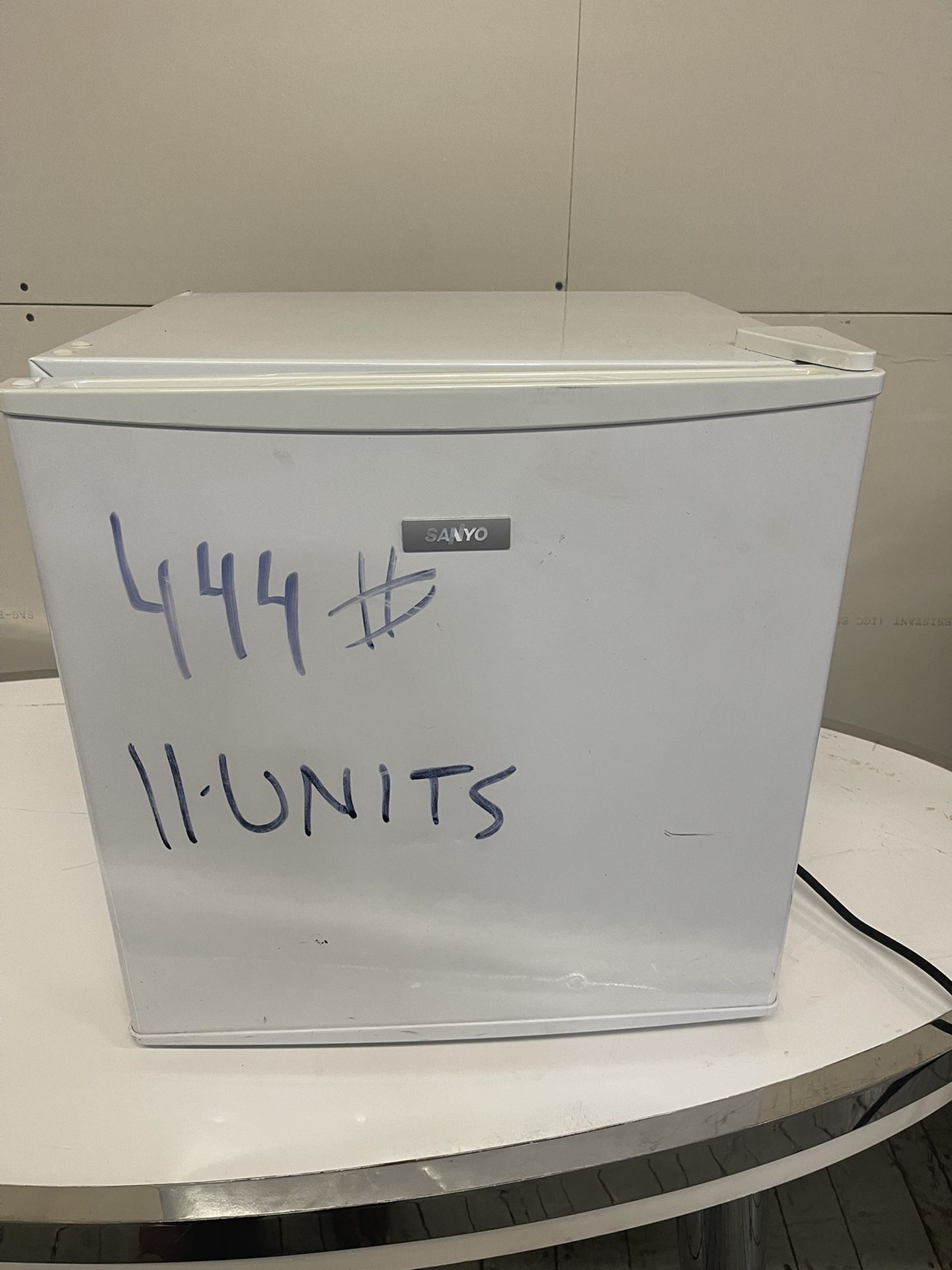 $50 Mini Refrigerator