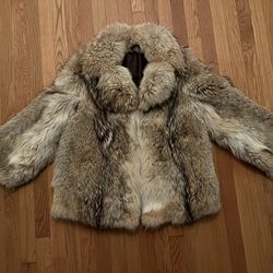 Vintage Austrian Real Genuine Coyote Fur Coat * Beautiful *