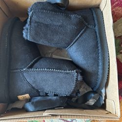 Size 8C Boots