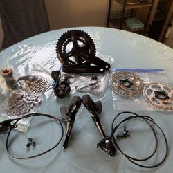 Shimano 105 R7100 12-Speed Mechanical Groupset (take-off from Madone SL)