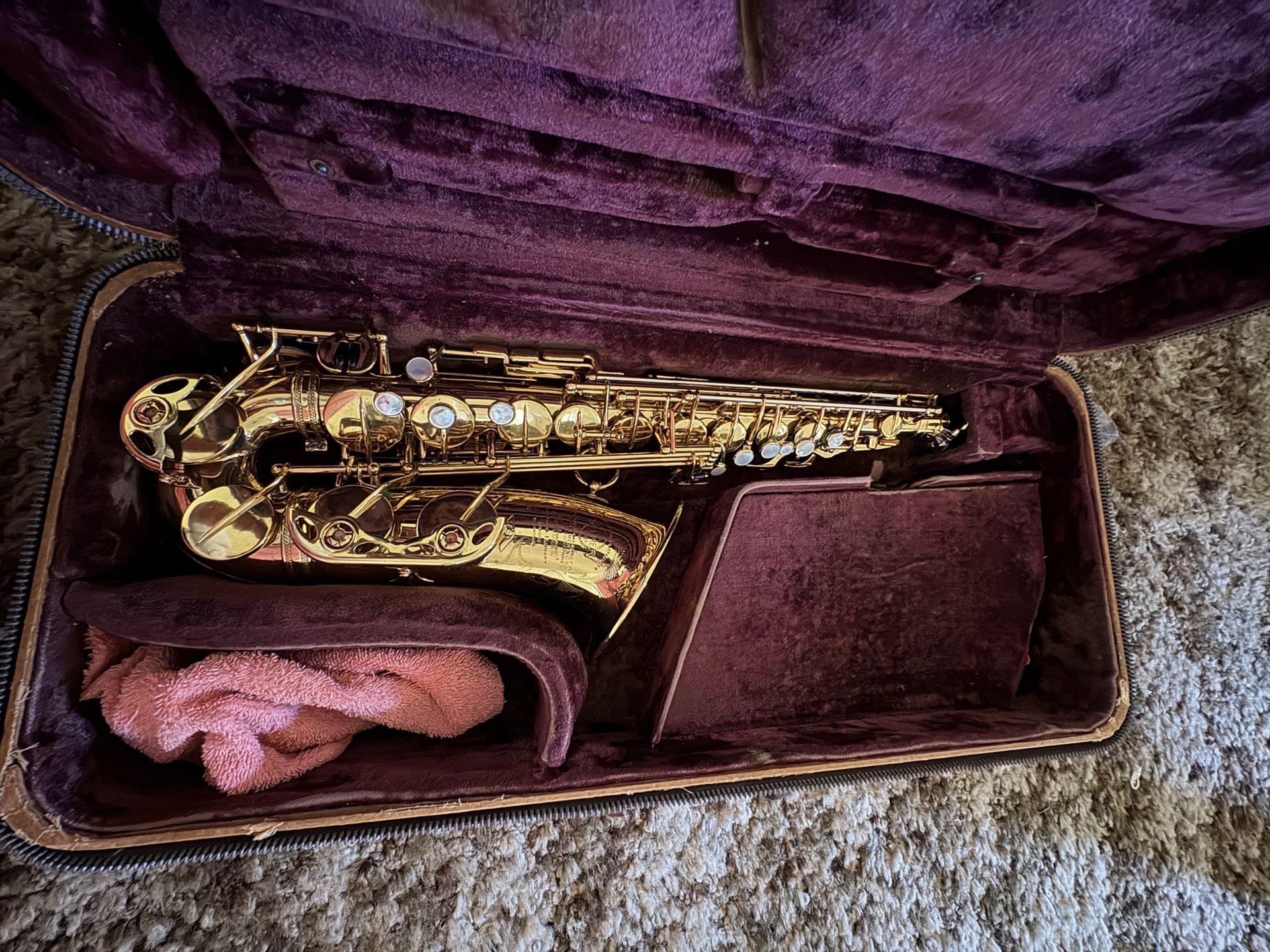 Selmer Paris Mark VI Professional Alto Saxophone With Case