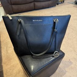 Michael Kors Black Purse / Gold Trim 