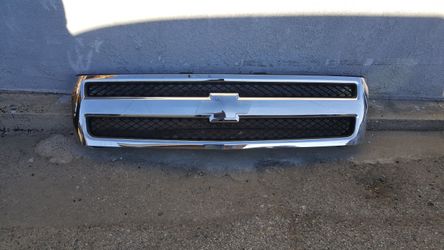 2007-13 Chevy Silverado grille