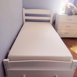 Wooden Twin Bed With Storage Drawer