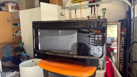 Microwave
