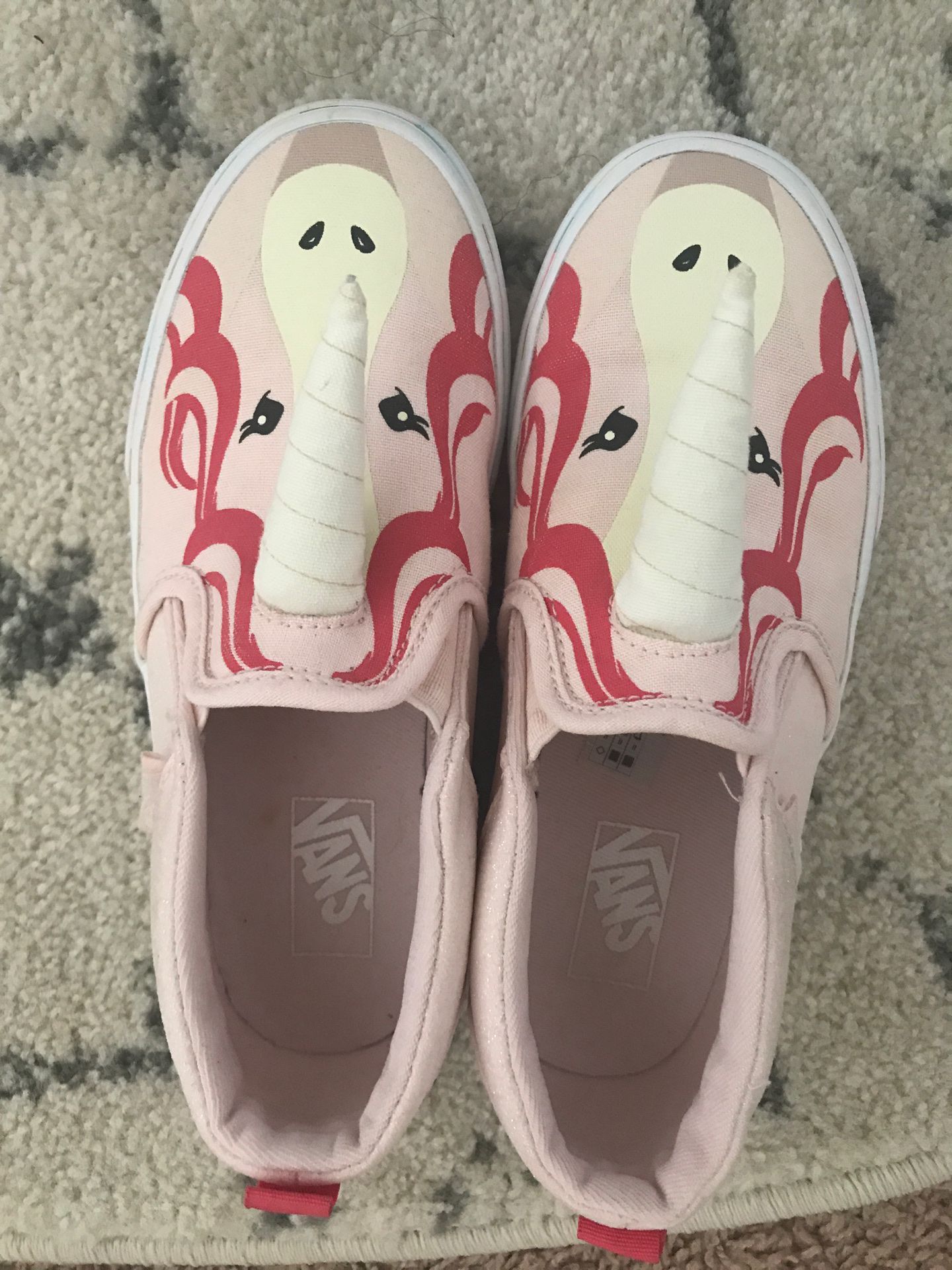 Vans - Unicorn 🦄 Slip-on Sneakers - Size 2