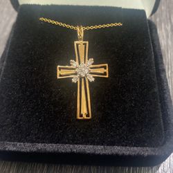 14K Yellow Gold Cross With Chain