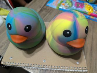 Squeezy Tie-dye Ducks