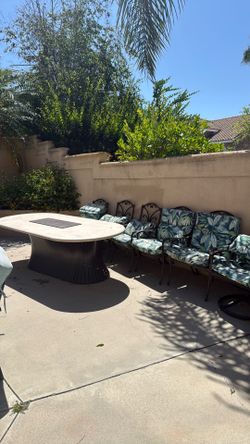 Fire Pit Patio Dining Table – Seats 6| Perfect for Entertaining