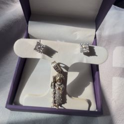 San Judas Diamond Pendant And Diamond Earrings 