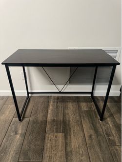 Computer Office Desk for small spaces