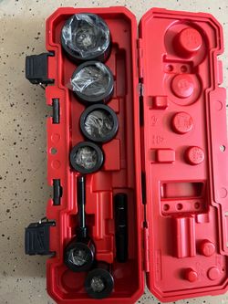 Milwaukee knock out die set
