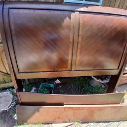 Queen Sleigh Bed