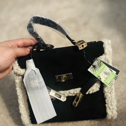 Badgley Mischka NWT Purse