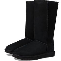 Boots Womens UGG® Classic Tall II Boot Black size 7 *Everything in original box*