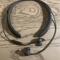 Bose Neckband Headphone With Noice Cancellation Wireless Bluetooth VGC🔥