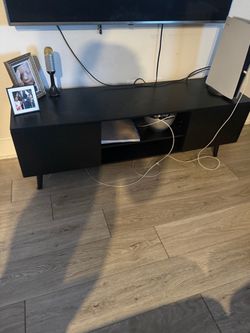 Black TV Stand / Entertainment Center – Great Condition
