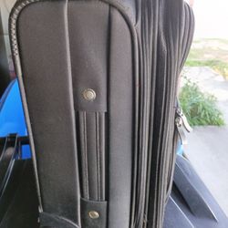 Pierre Cardin Rolling Suitcase