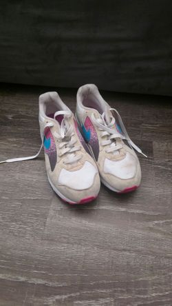 Nike Low-Top Sneakers White Pink Blue