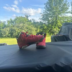 Jordan 6 retro toro bravo size 5.5 icy bottoms good condition shipping From Fort Wayne All Read Text Me For More Photos