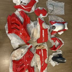 Ducati V4R Fairings W/ Additional Parts $600 OBO