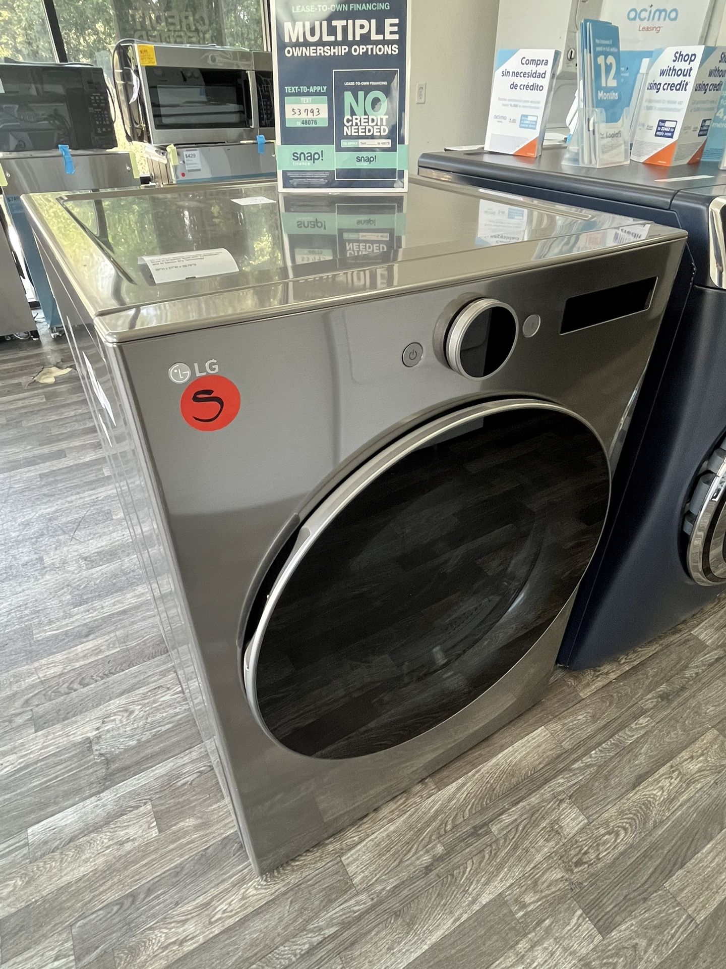 $699 LG Gas Dryer 7.4 Cu Ft, Open Box, Excellent Condition, One Year Warranty