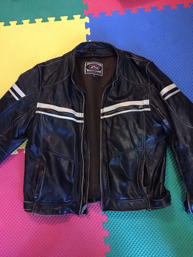 Mens Leather Motorcycle Jacket - Size 48