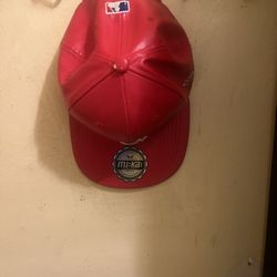 Red NY Logo Snapback Cap – Streetwear Style – Used