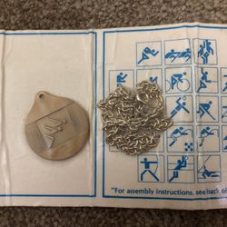 1976 Summer Olympic souvenir Medal swimming