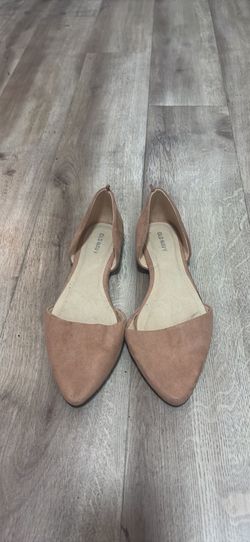 Old Navy Pointed Toe D'Orsay Flats