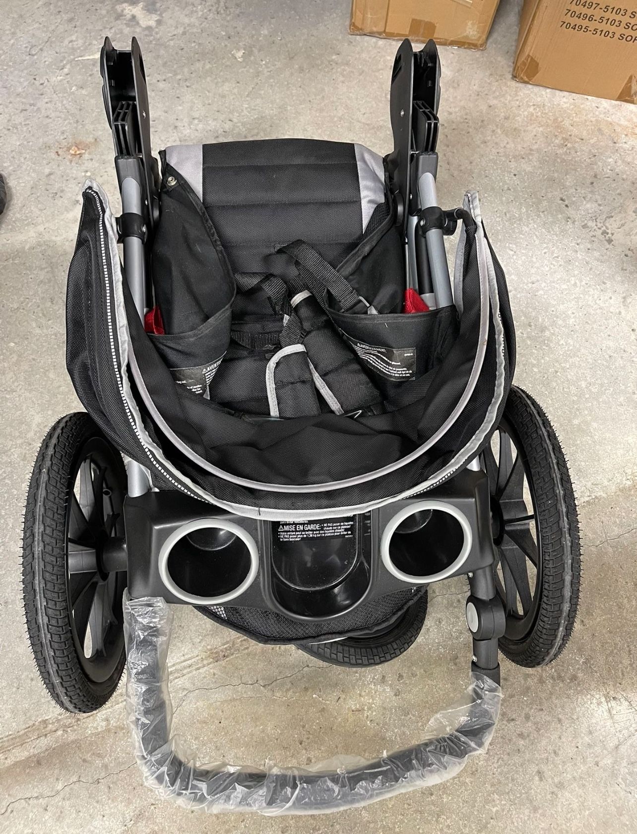 Three Wheel Jogging stroller 