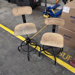 Adjustable Chairs Adjustable Stools