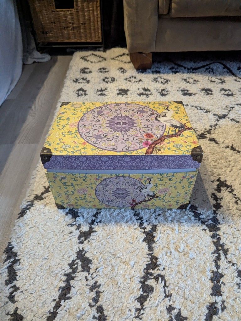 Swan Design Storage Box