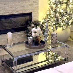 Coffee Table/Glass/Mirror/Chrome/Beautiful Glass Legs