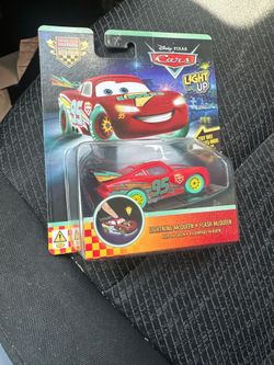 Disney/Pixar Cars - Lightning McQueen