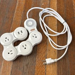 CORATED Flexible Surge Protector Power Strip with 2 USB Ports and 4 Outlets for Home, Office and Travel (9Ft Long Cord, White)